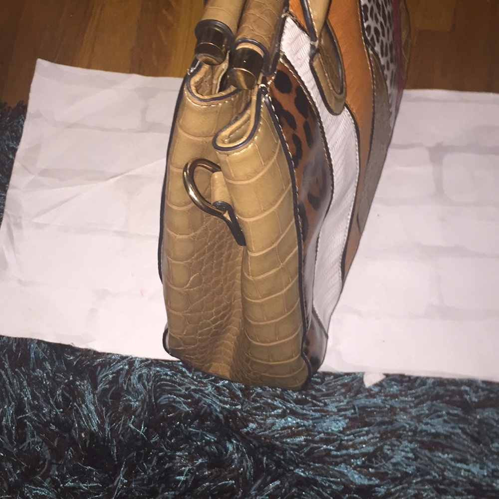 Cute Patchwork Purse! - image 4